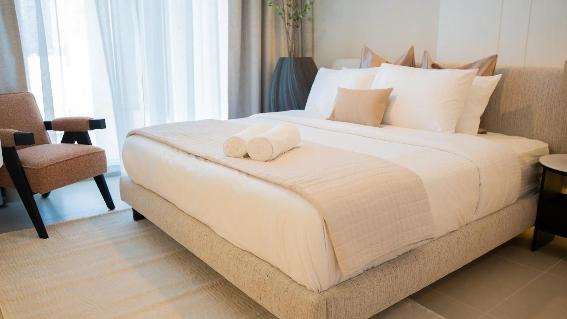Forte Tower 1 - Modernized Two Bedroom Apartment In Downtown Dubai United Arab Emirates