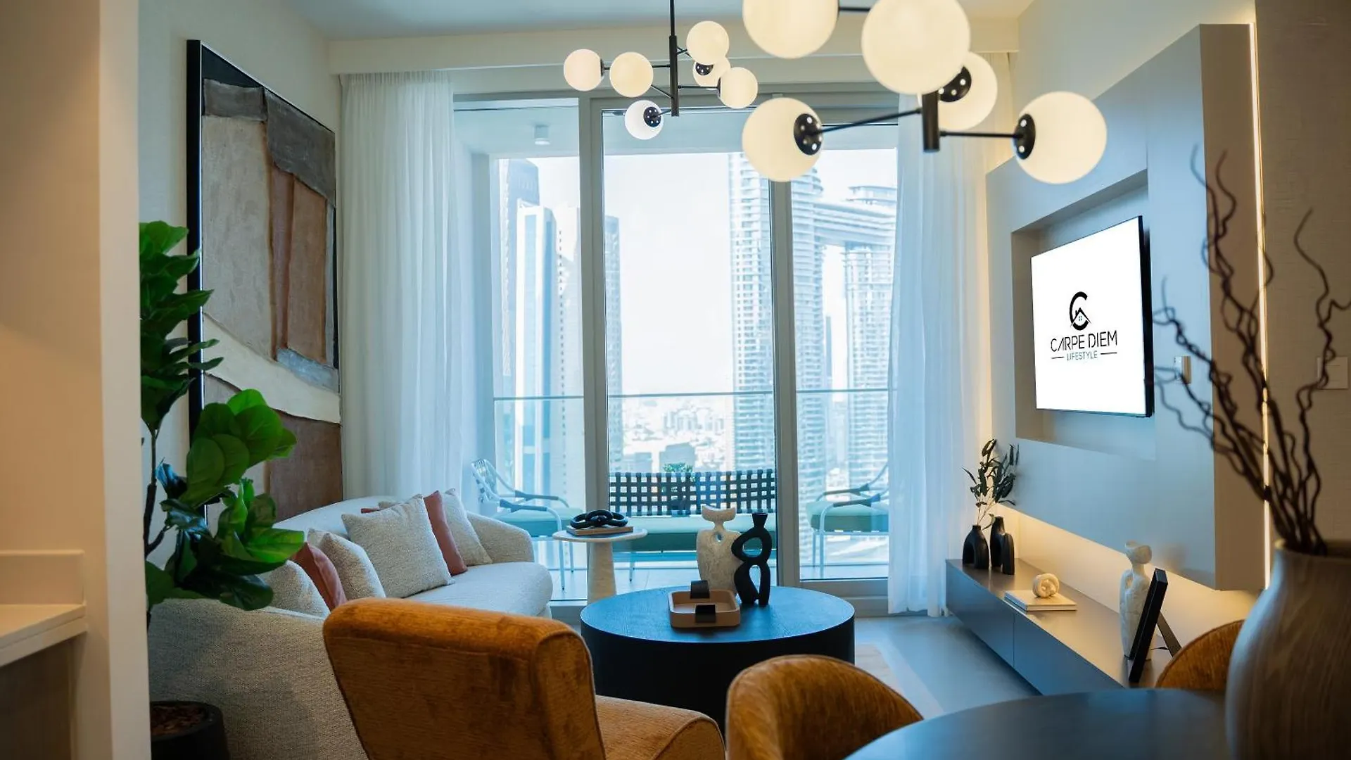 Forte Tower 1 - Modernized Two Bedroom Apartment In Downtown Dubai